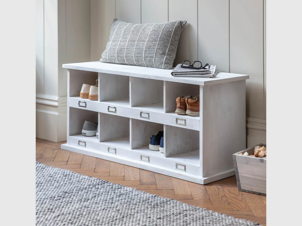 Chedworth 8 Shoe Locker In Whitewash - Spruce