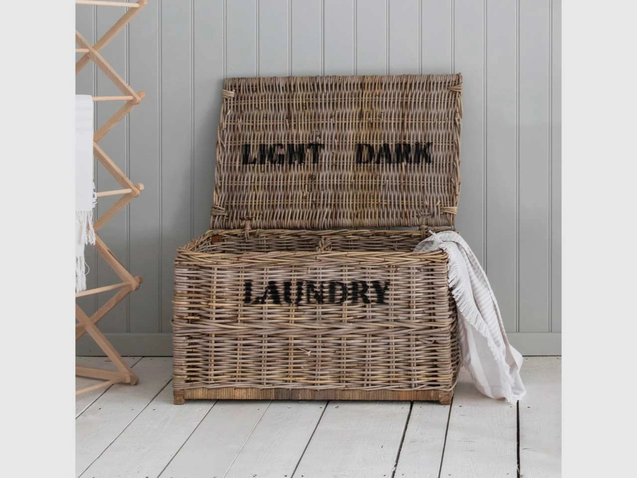 Dark And Lights Laundry Chest - Rattan - Image 2